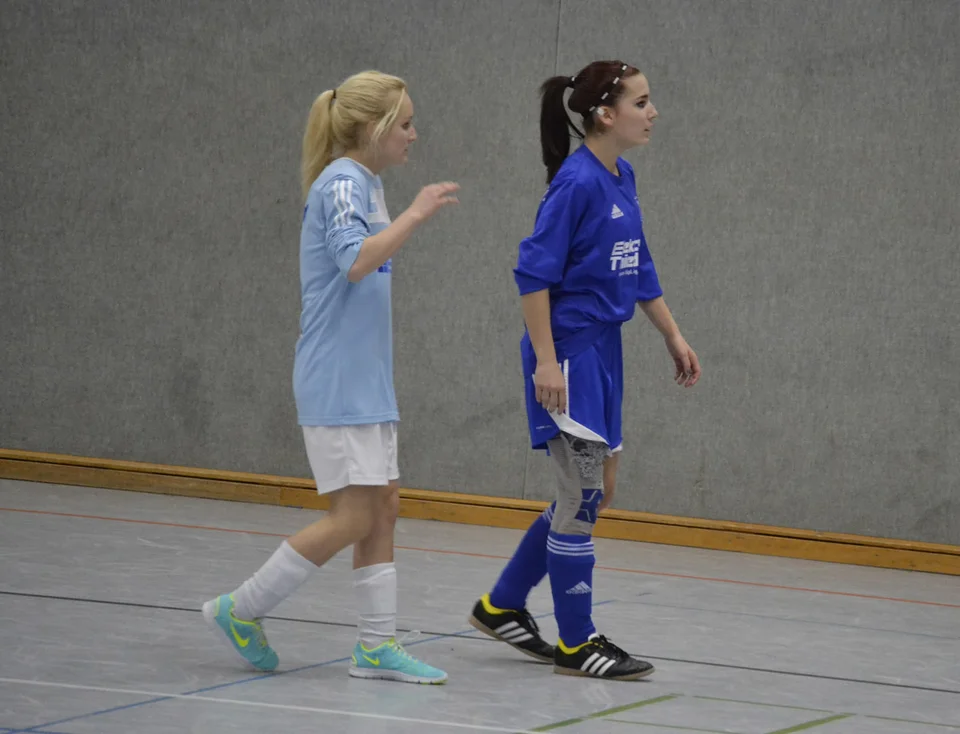 Jenny Völker ließ ihre Gegenspielerin des Öfteren stehen ... Jenny Völker ließ ihre Gegenspielerin des Öfteren stehen ...