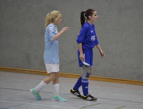 Jenny Völker ließ ihre Gegenspielerin des Öfteren stehen ... Jenny Völker ließ ihre Gegenspielerin des Öfteren stehen ...