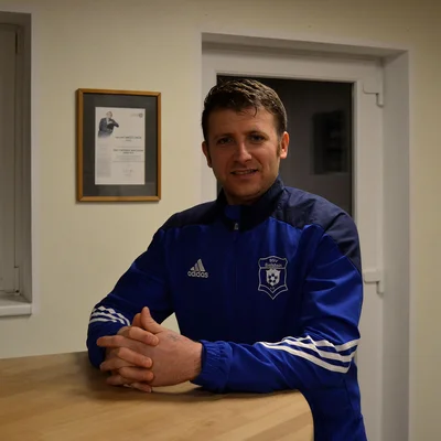 Der BSV Viktoria Bielstein freut sich über die Verpflichtung von Cristian Dickstefes Cristian Dickstefes im Vereinshaus des BSV Bielstein