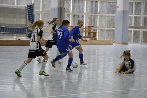 Annalena Müllenmeister und Sarah Kapp im Zusammenspiel Annalena Müllenmeister und Sarah Kapp im Zusammenspiel