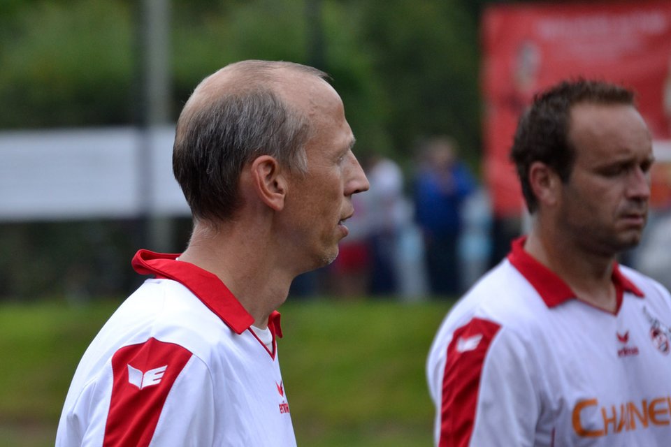 Halbzeit: Matthias Scherz und Dirk Lottner hätten vermutlich gerne weitergespielt Halbzeit: Matthias Scherz und Dirk Lottner hätten vermutlich gerne weitergespielt