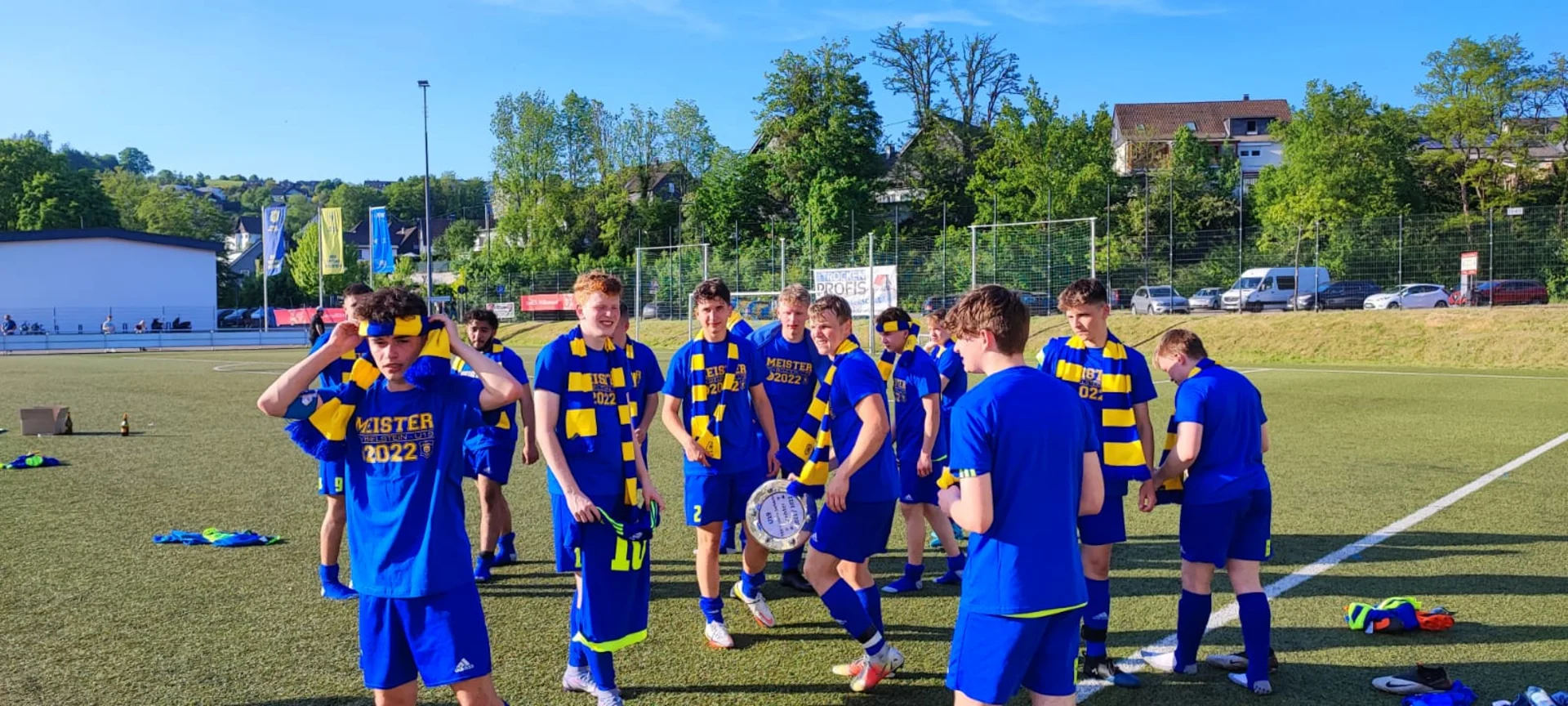 10 von 17 Neuzugängen kommen aus den eigenen U19 Junioren, die in der abgelaufenen Saison Meister geworden waren