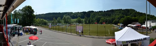Imposante Sicht: der Blick aus dem Doppeldecker-Bus der DFB-Fannationalmannschaft