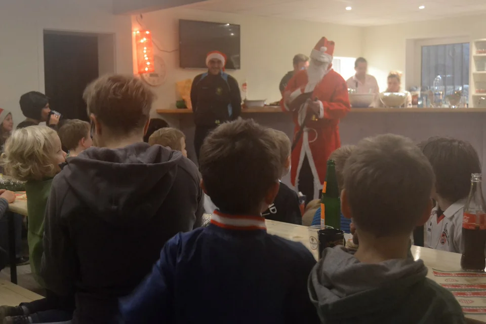 Die Kinder in Erwartung des zweiten Gedichts ...