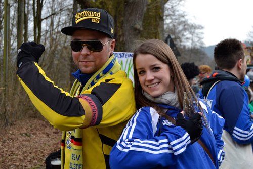 Sportlich, sportlich: Ronnie Schmidt und Jacqueline Weißenfels lassen ihre Muskeln spielen Sportlich, sportlich: Ronnie Schmidt und Jacqueline Weißenfels lassen ihre Muskeln spielen