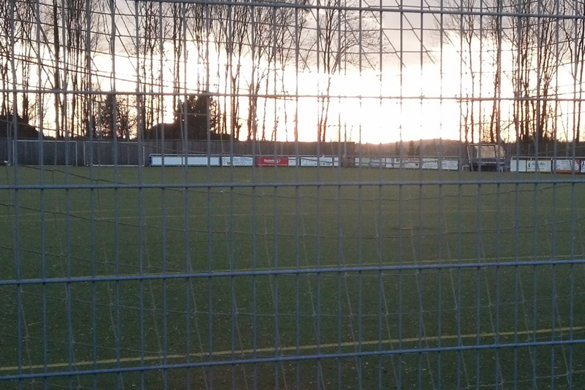 Miese erste, bessere zweite Hälfte: die Erste zeigt beim Testspiel in Marienfeld erneut zwei Gesichter