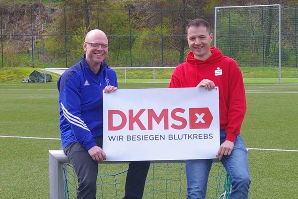 DKMS: Gemeinsam mit der Sparkasse gegen Blutkrebs