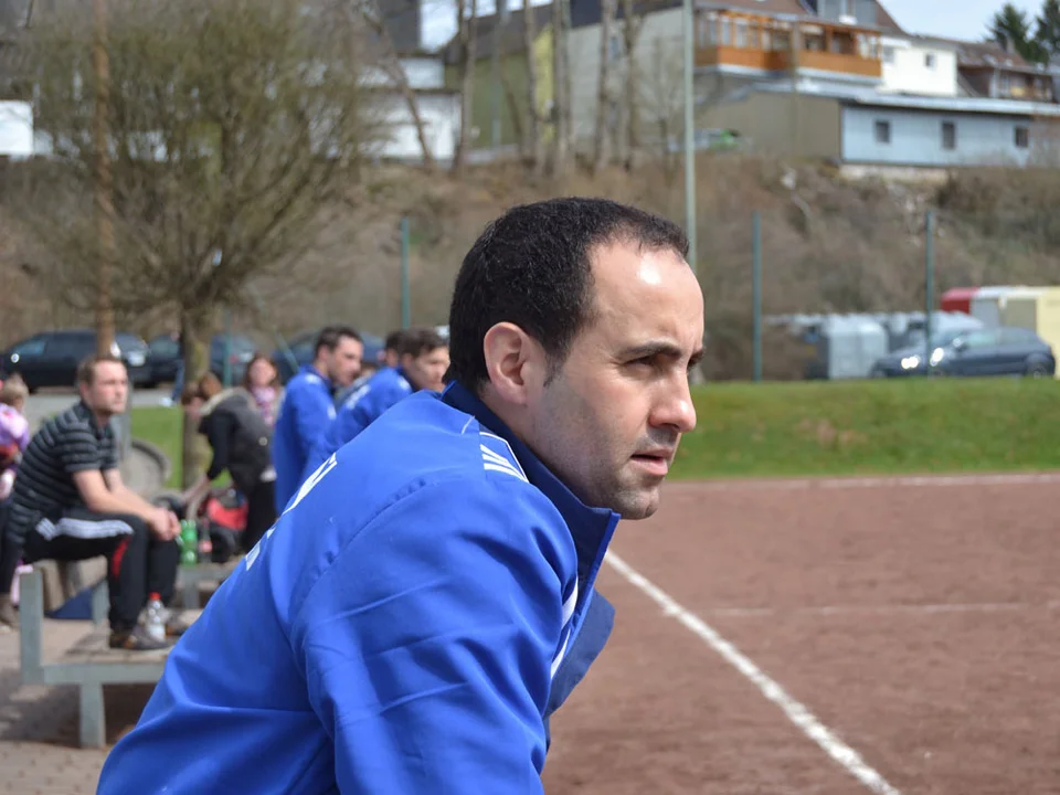 Kritischer Blick auf's Spiel: Mohamed Imharraf