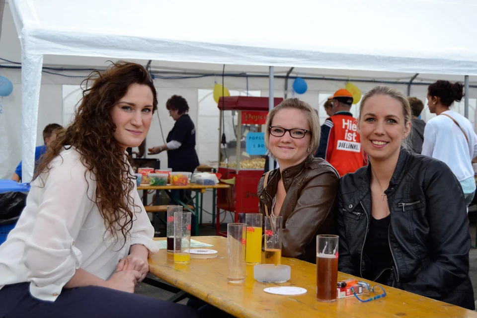 Bezauberndes Lächeln: Christa Zultner, Jelka Schwabroh und Nina Stenzel Bezauberndes Lächeln: Christa Zultner, Jelka Schwabroh und Nina Stenzel