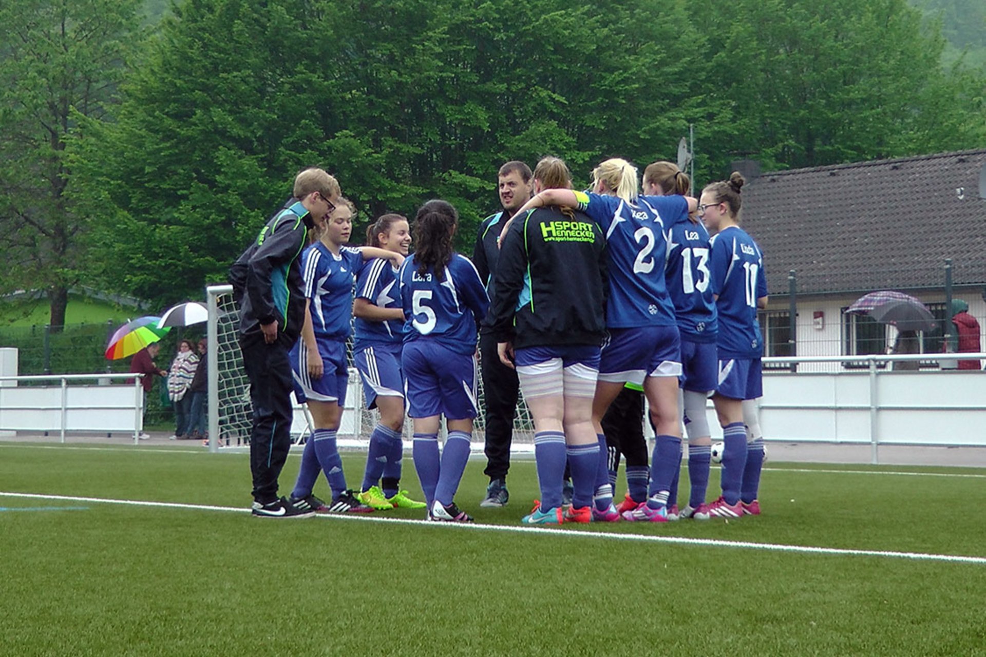 Unsere U17 Mädchen steigerten sich im Verlauf der Partie und gewannen daher verdient mit 4:1