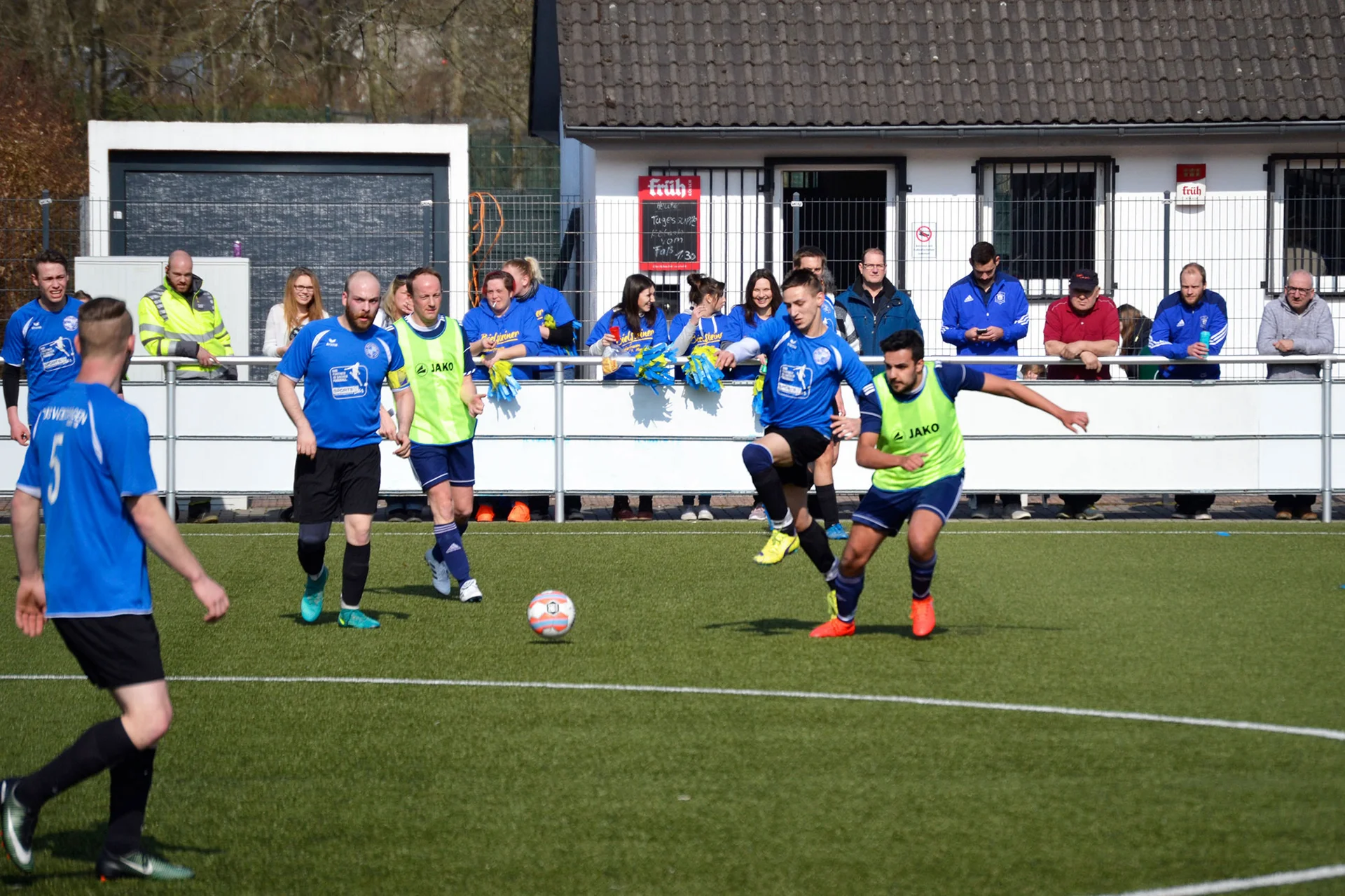 Unsere Dritte Herren empfängt den TuS Weiershagen in der Dr. Kind Arena