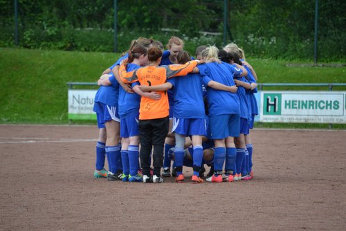 Bildeten vor dem Spiel: die U15 Juniorinnen des BSV Bielstein Bildeten vor dem Spiel: die U15 Juniorinnen des BSV Bielstein