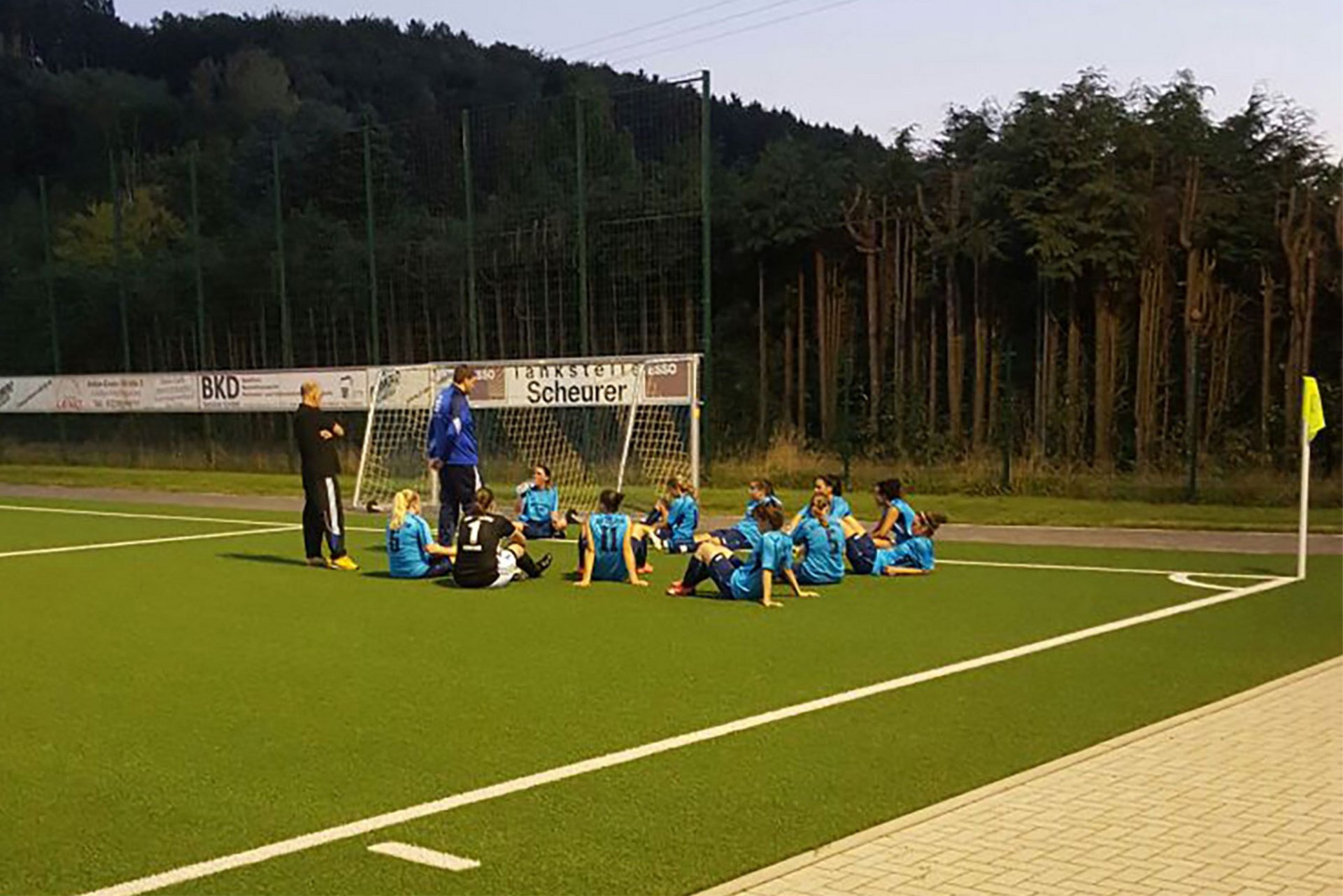 Die Trainer und ihre Mannschaft setzen ihre Erfolgsgeschichte fort