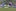 Freund und Feind gucken zu: Astrid Morville im Dribbling mit dem Ball