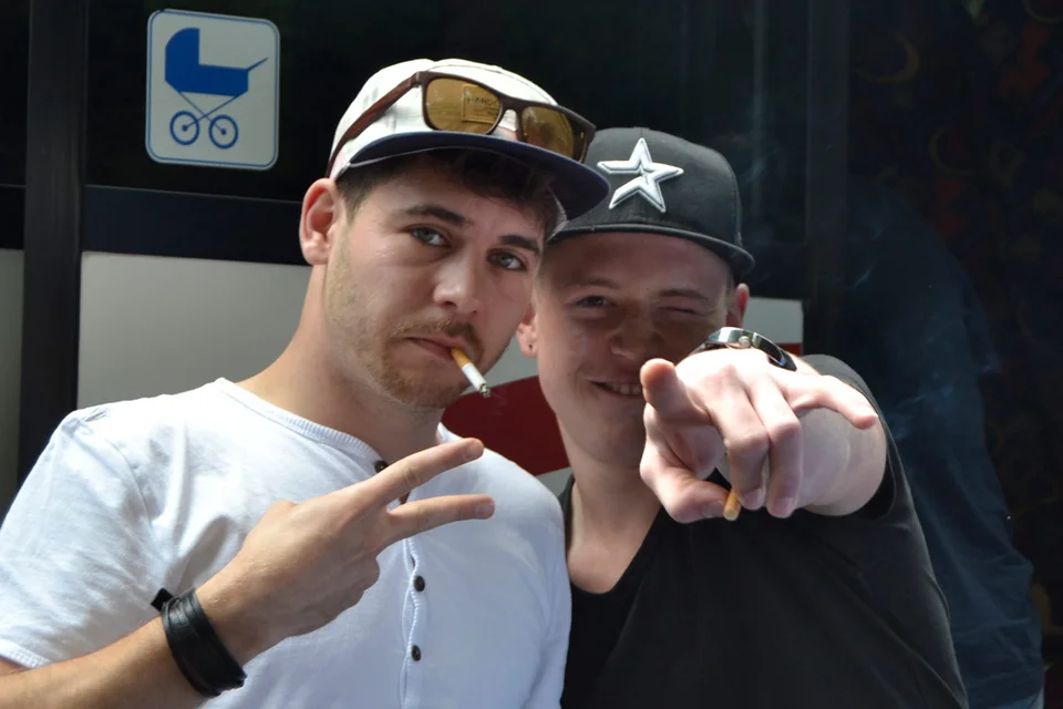 David Kaune und Thomas Ren posieren für die Kamera David Kaune und Thomas Ren posieren für die Kamera