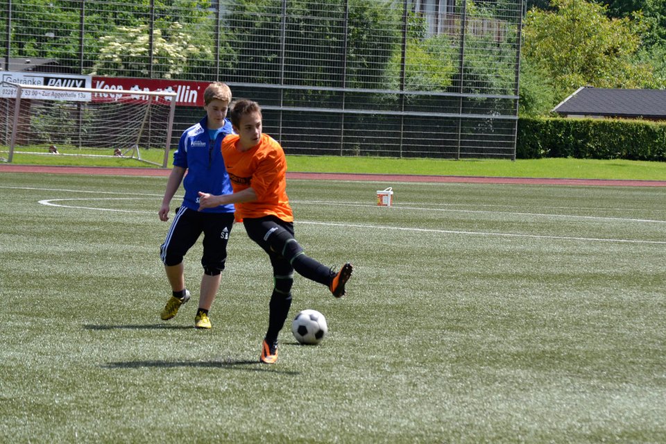 Sven beim Torschusstraining vor dem Spiel Sven beim Torschusstraining vor dem Spiel
