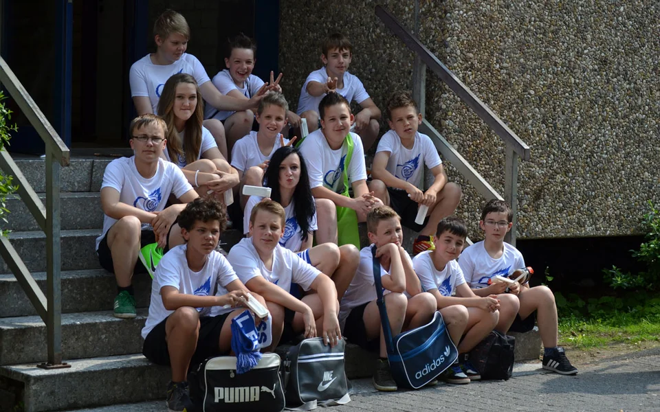 Gruppenfoto: die Kids der U13 und U15 des BSV Bielstein Gruppenfoto: die Kids der U13 und U15 des BSV Bielstein
