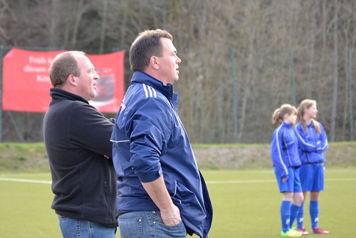 Konnte zufrieden sein mit seiner Mannschaft: Bechen-Trainer Wolfgang Stute