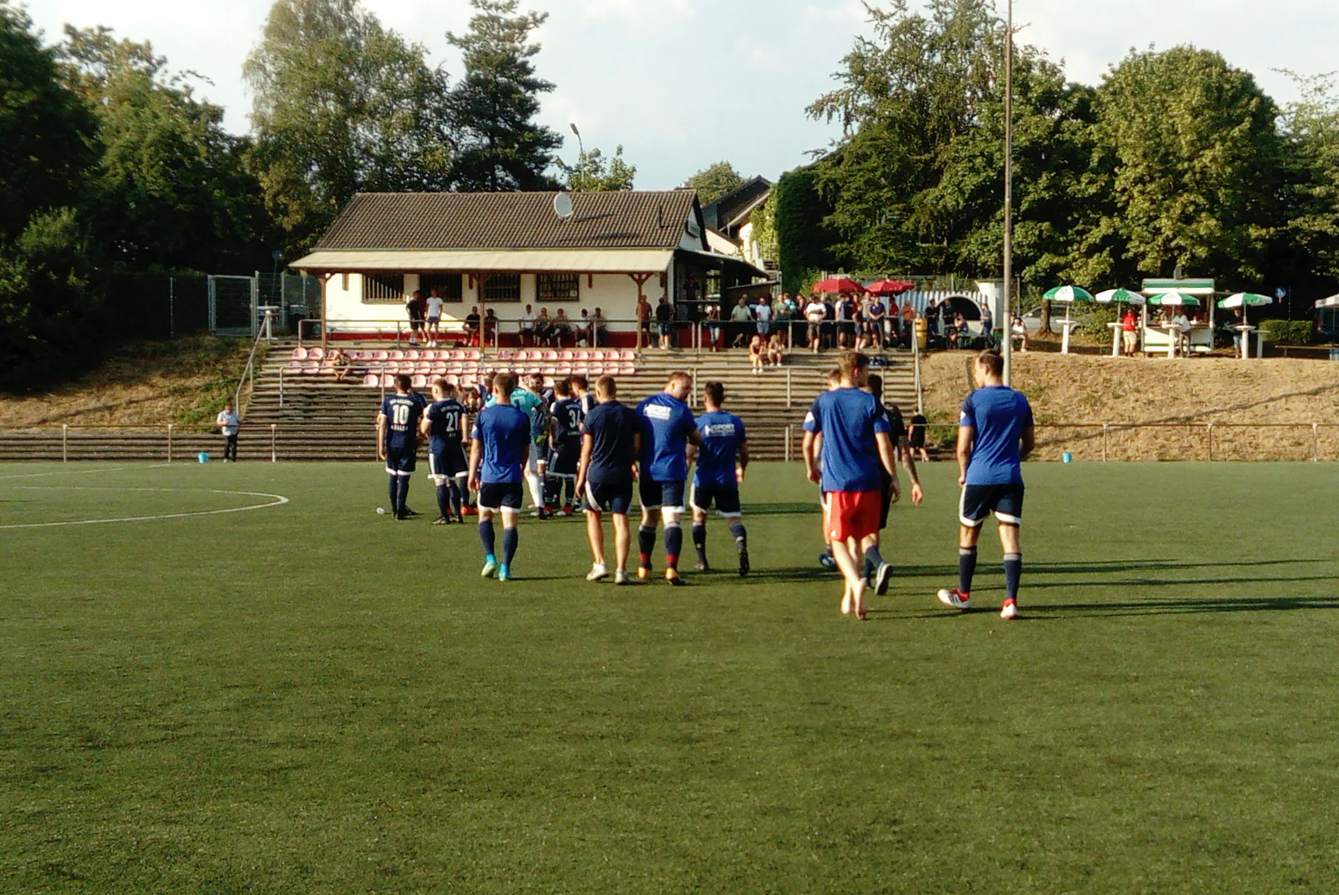 Nach einer durchwachsenen ersten Halbzeit konnte sich unsere Erste Herren steigern