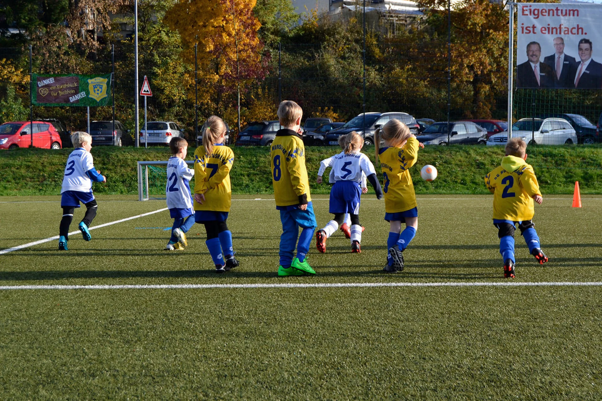 Der BSV Viktoria Bielstein leitet die Fußball-AG in der Grundschule Bielstein