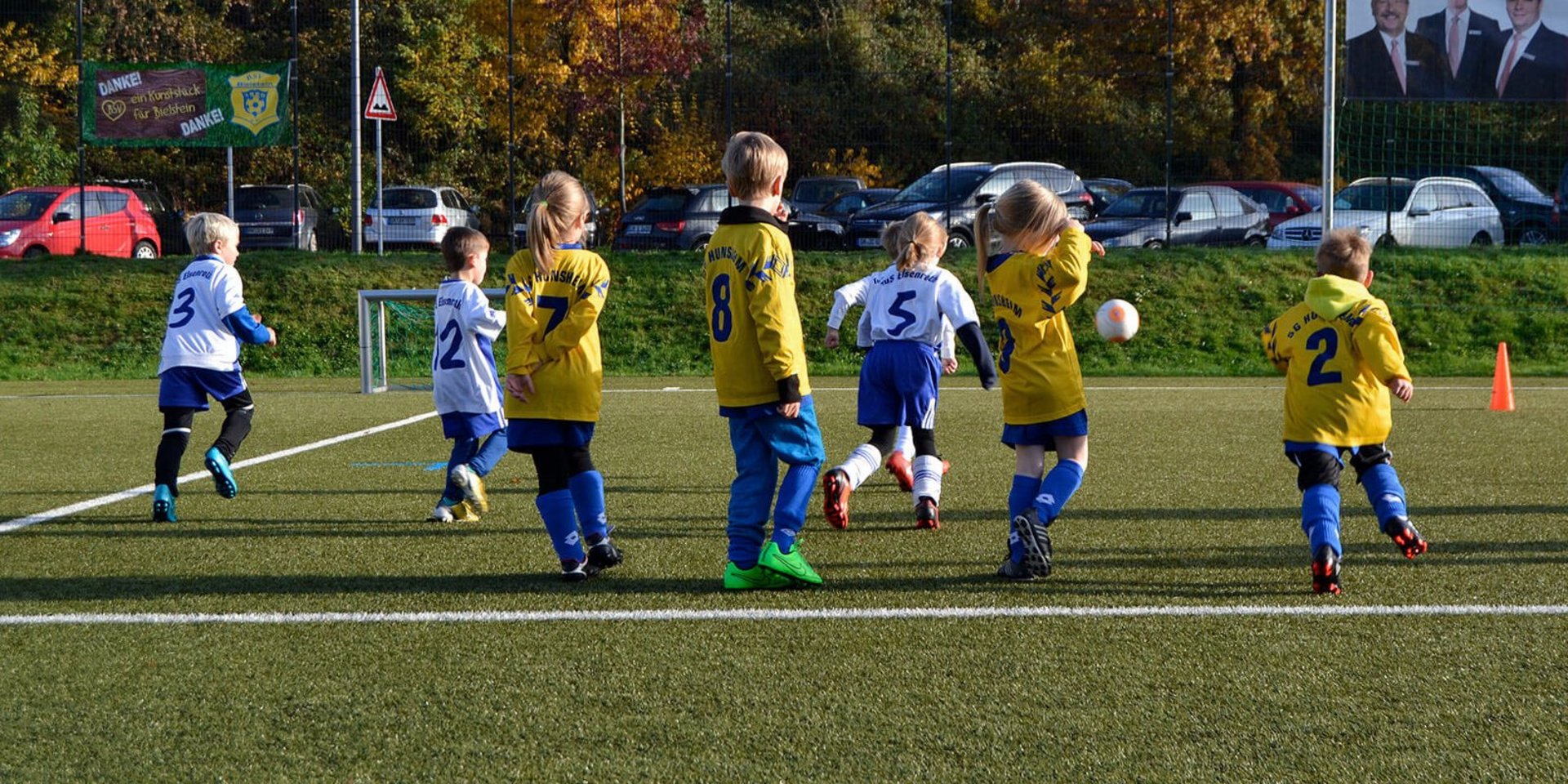 Der BSV Viktoria Bielstein leitet die Fußball-AG in der Grundschule Bielstein