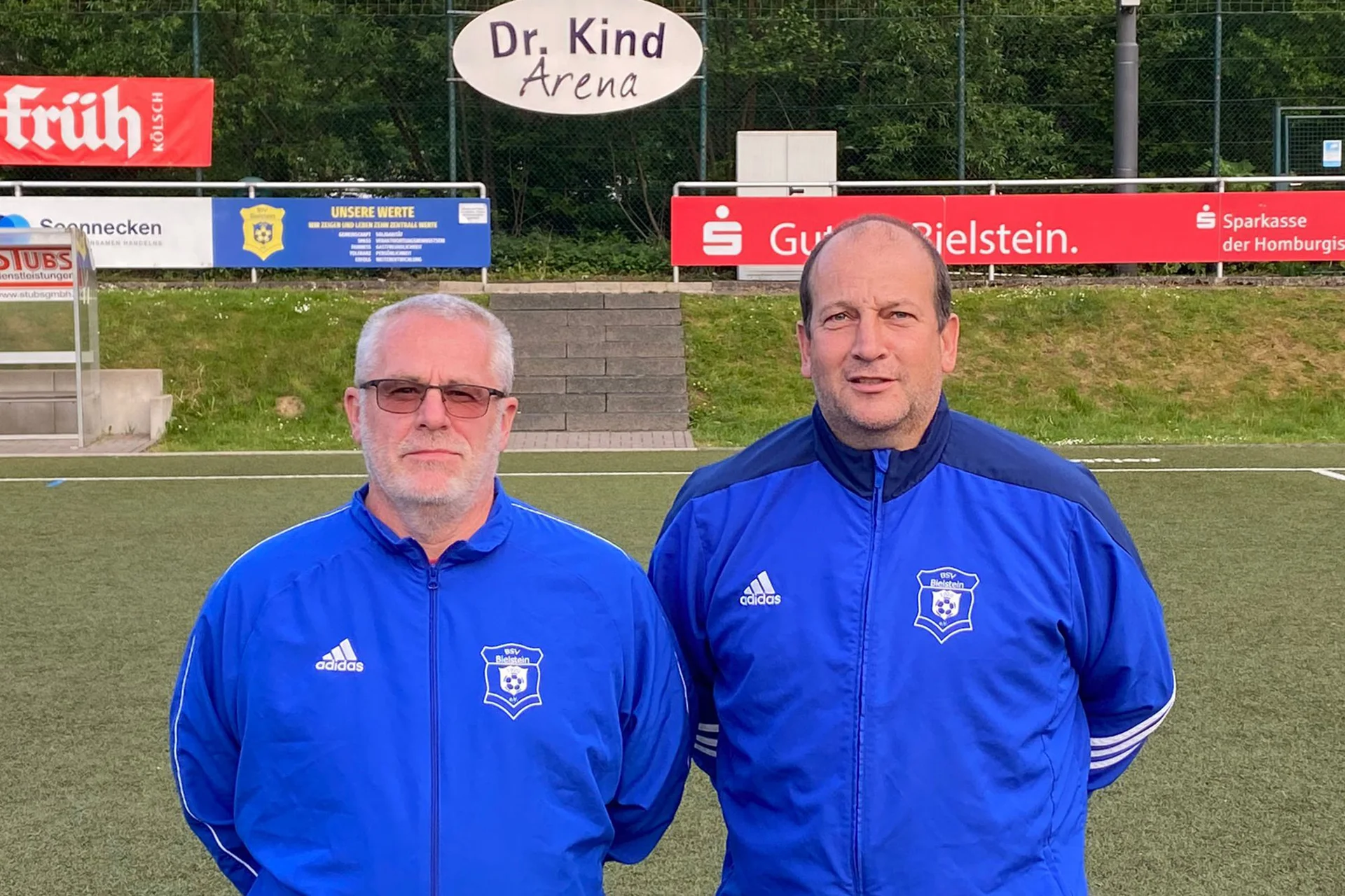 Stephan Urban (links) und Oliver Holzhausen (rechts) in der Dr. Kind Arena
