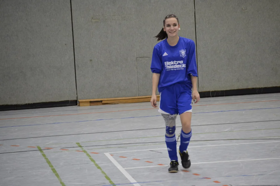 Jenny Völker versprühte beim Torschusstraining gute Laune Jenny Völker versprühte beim Torschusstraining gute Laune